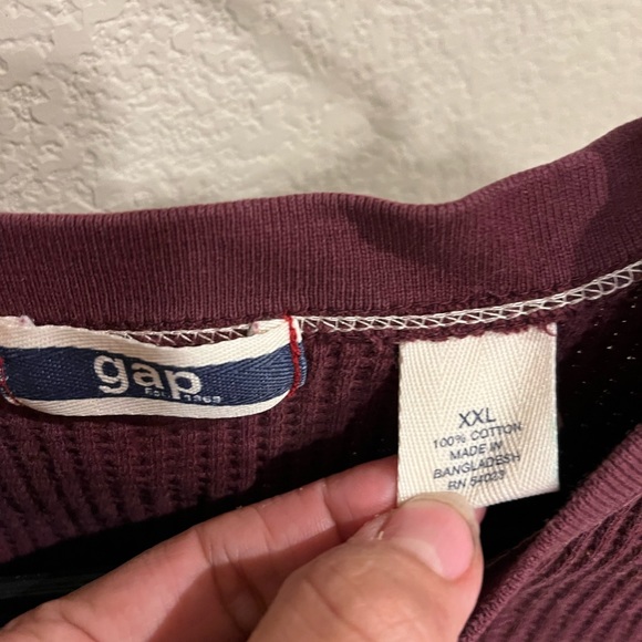 Gap Men's sweater size Xxl long sleeve cardigan sweater  Maroon - Picture 2 of 6